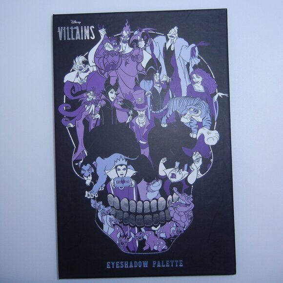 BD 2 for 24$ - NEW Hot Topic Disney Villains Eyeshadow palette - Picture 2 of 6